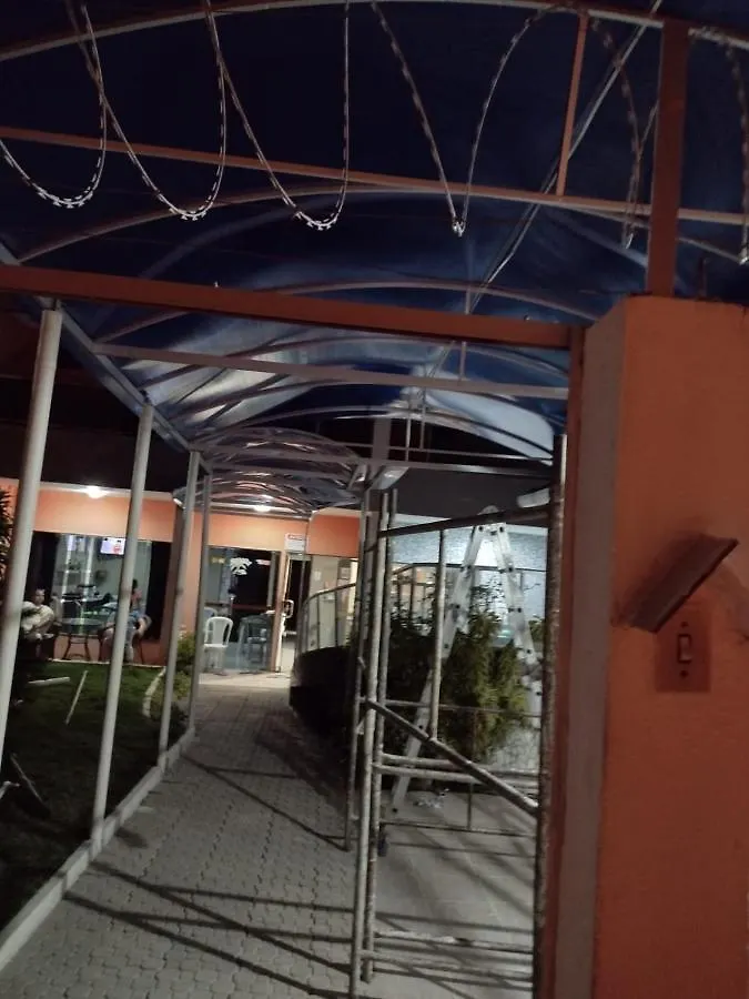 Casa Em Ponta De Pedras- Encanto Do Litoral! Recife